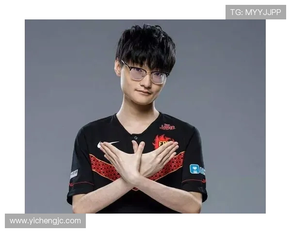 英雄联盟深度解析：揭开FPX战队选手个人能力的神秘面纱