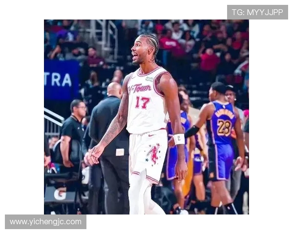 朱霍勒迪的篮球之路：从新秀到全明星的辉煌历程与成就分析