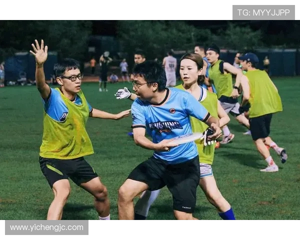 飞盘热潮席卷北京解密飞盘队的反击策略与背后故事